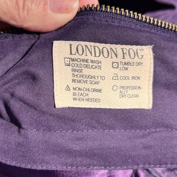 London Fog. Women’s coat, detachable liner and hood.  Small. Adjustable waist. - Picture 14 of 16